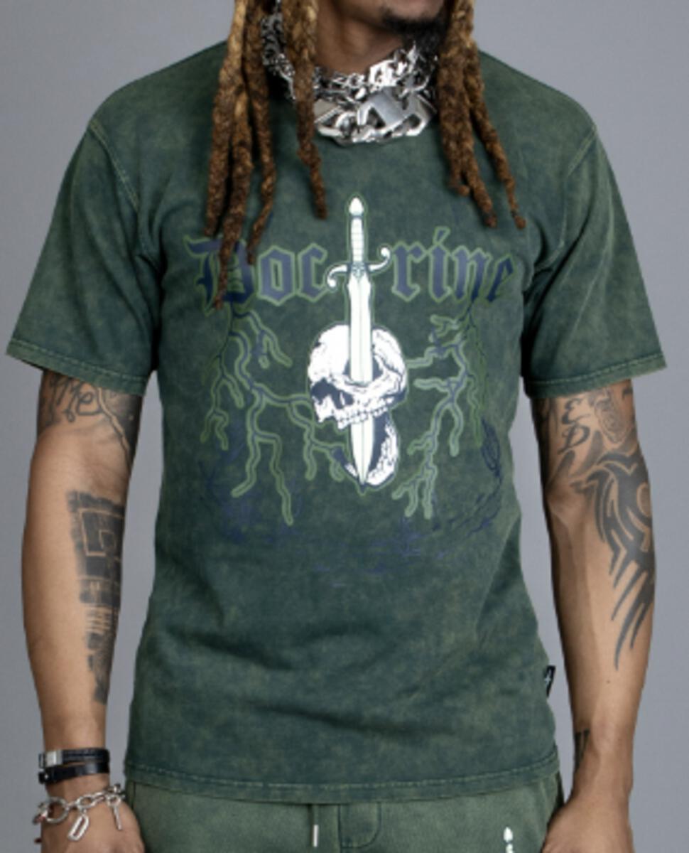 DOCTRINE DAGGER T-SHIRT (HUNTER GREEN WASH)