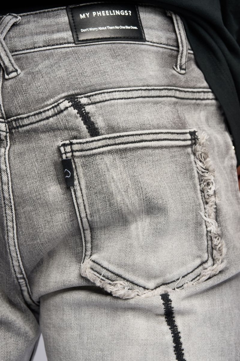 PHEELINGS DALI STACKED DENIM (GREY)