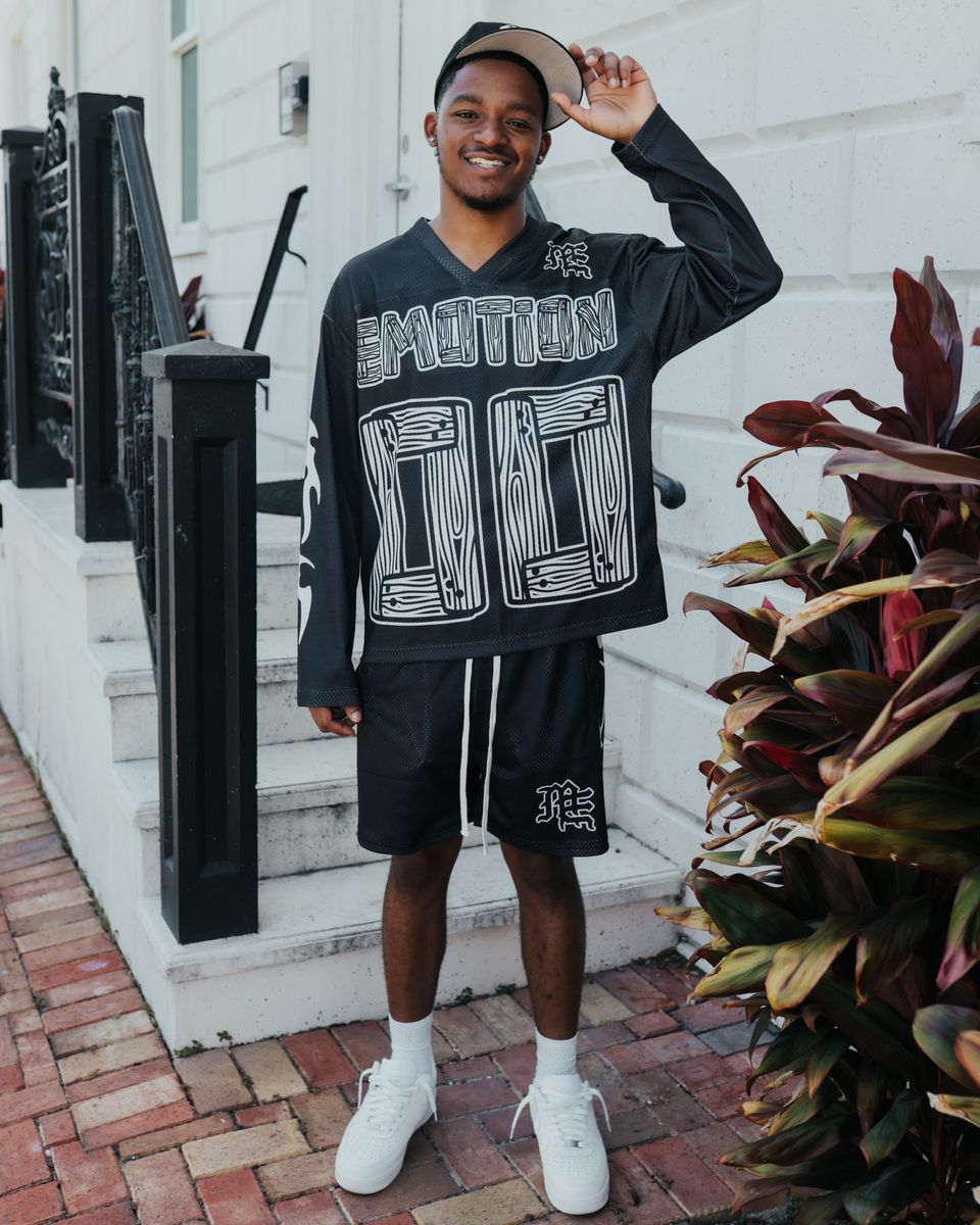 Mixed Emotions OVERSIZE Black Lightning Long Sleeve (Black)