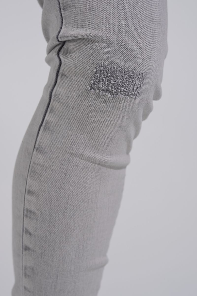 PHEELINGS "SILVER SCREEN" SKINNY DENIM (LIGHT GREY)