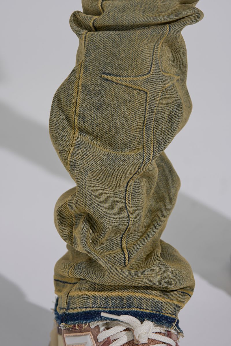 PHEELINGS "ARISE" STACK DENIM (SAND WASH)