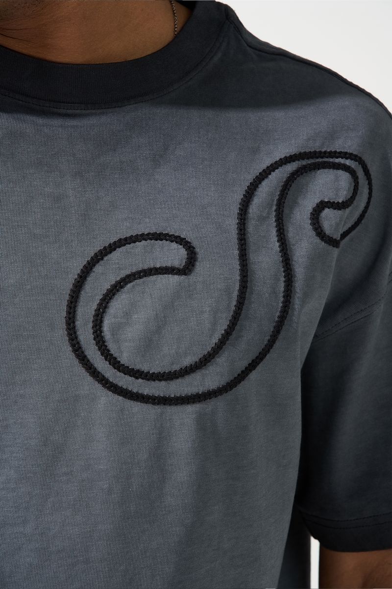 SERENEDE KINETIC Black T-Shirt